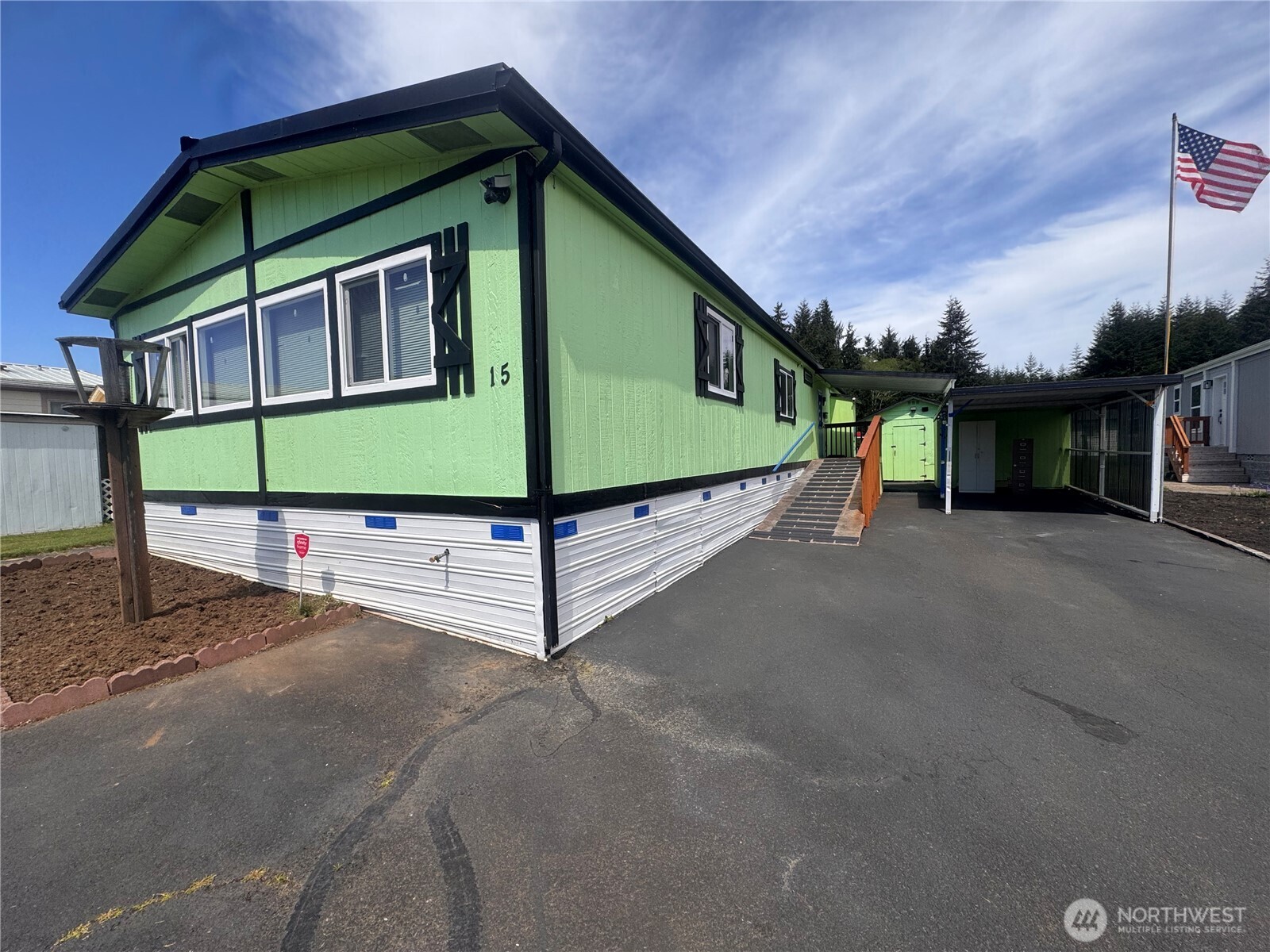 57 Clemons Rd #15