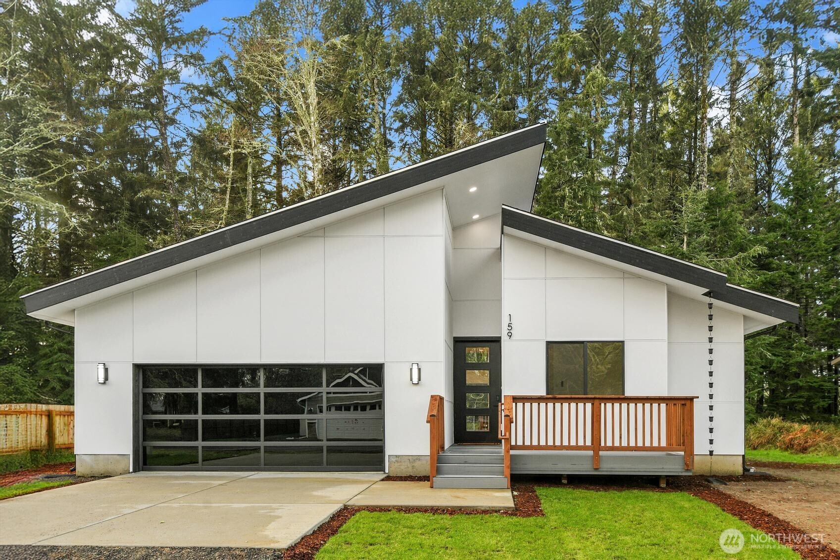 159 Duck lake Drive SE