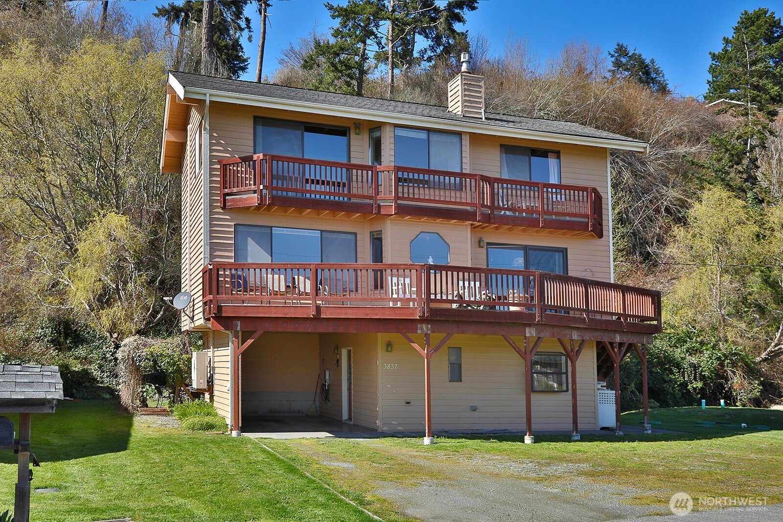 3837 Driftwood Drive