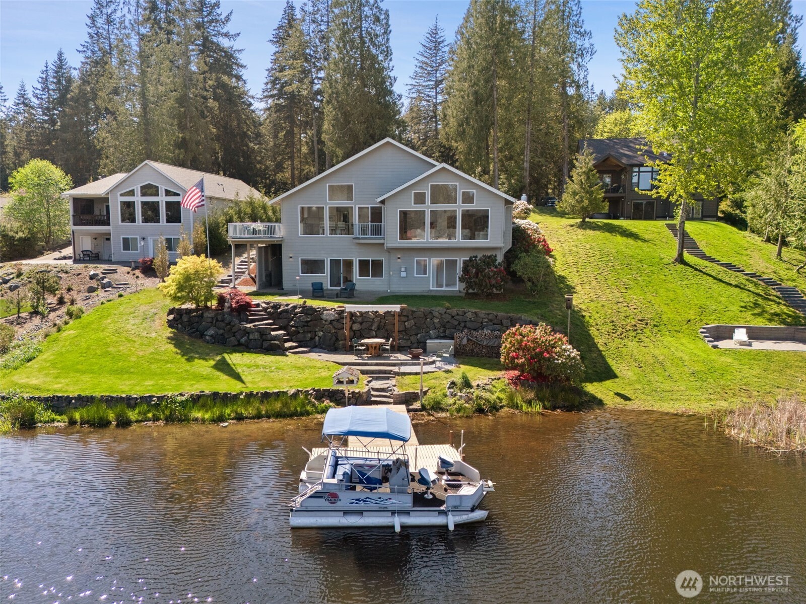 260 E Westlake Drive N