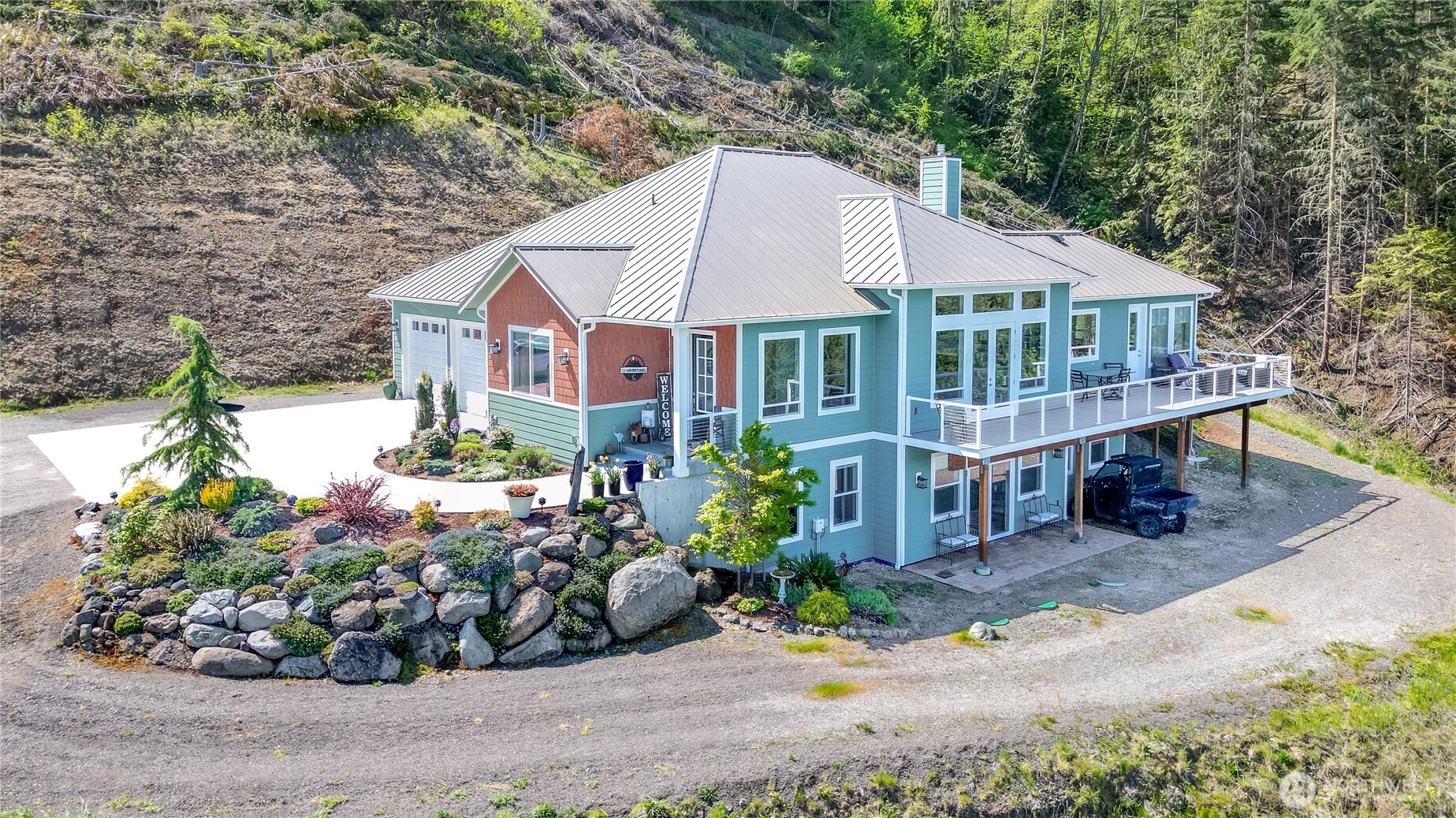 413 Mount Place
