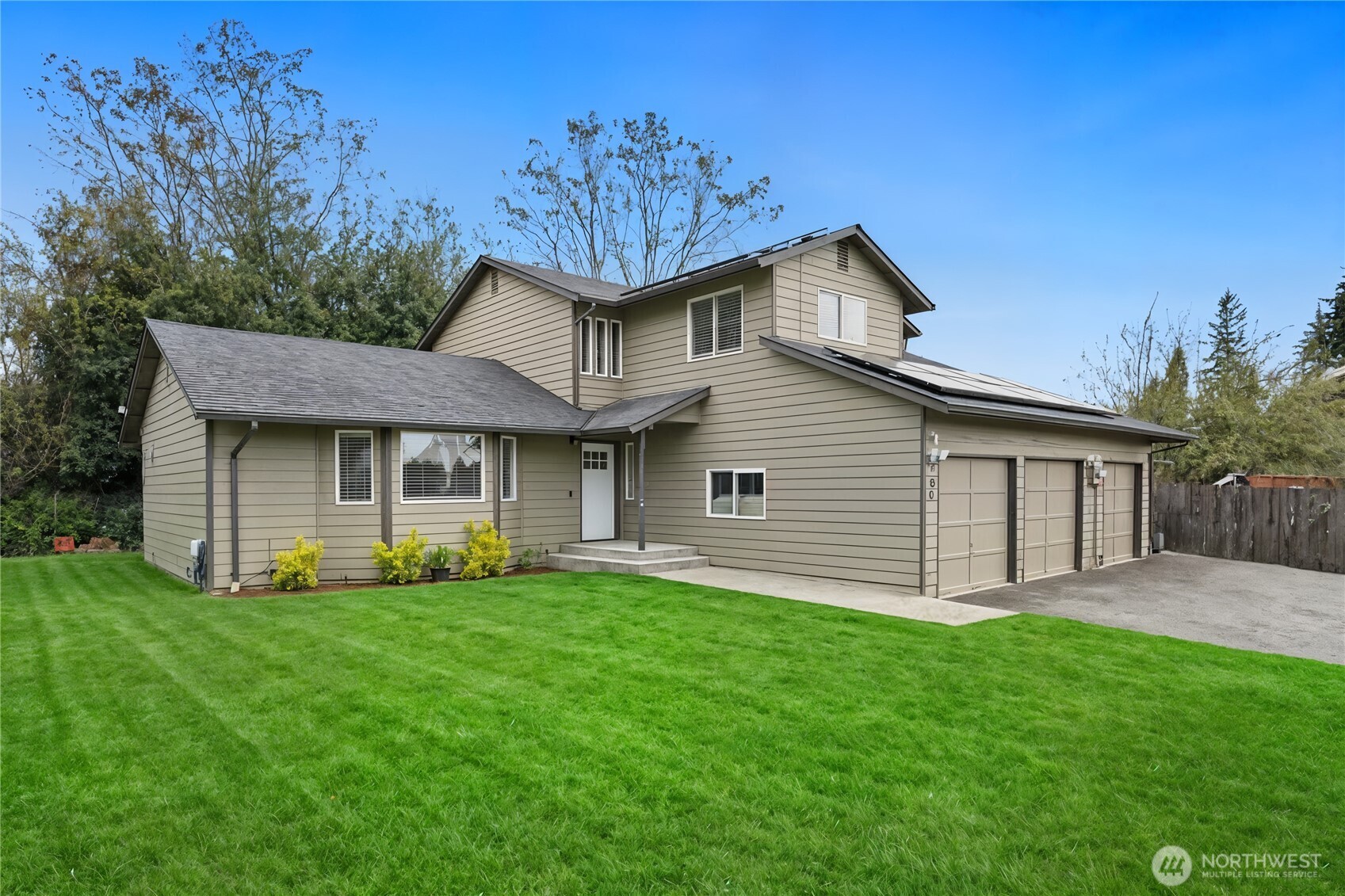 206 W Marilyn Avenue