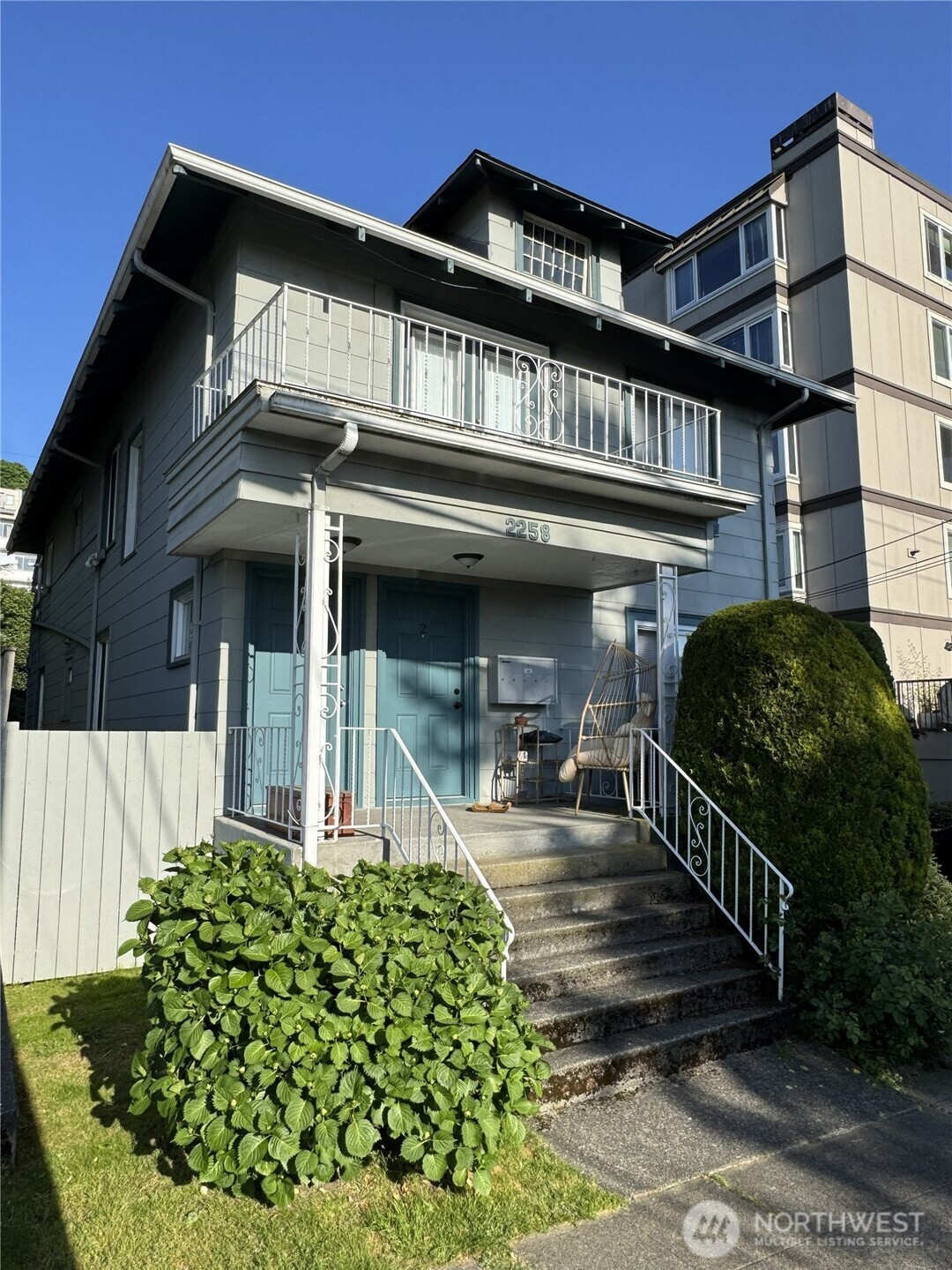 2258 14th Avenue W