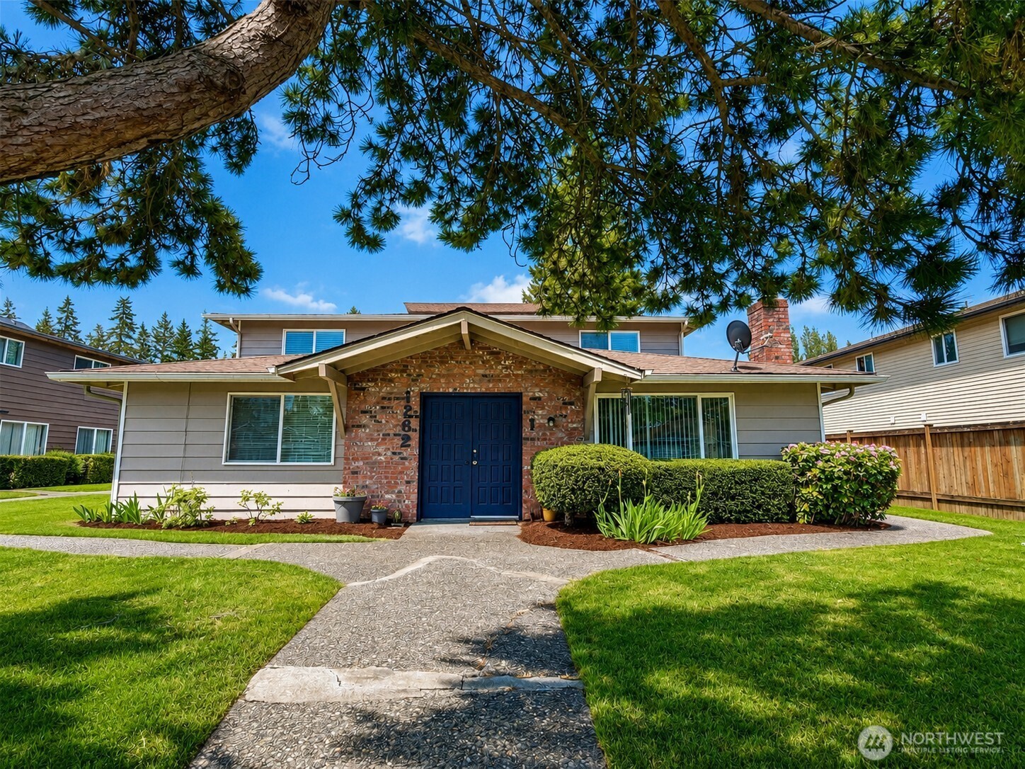1262 Cedar Avenue #1-4