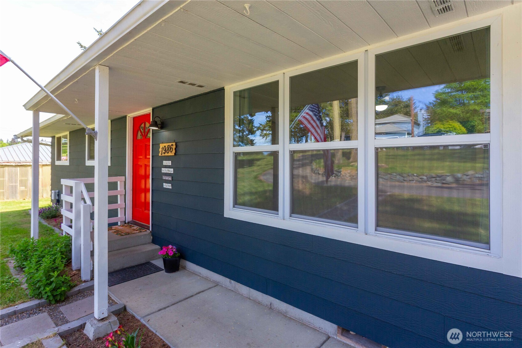1986 Peacock Lane — home for sale