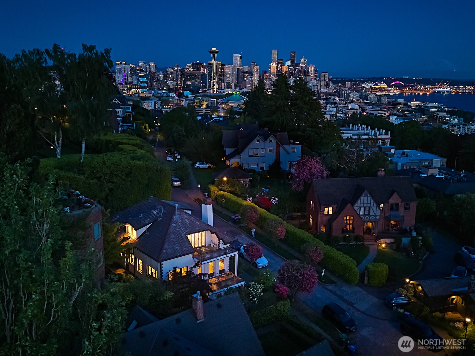 700 W Prospect Street