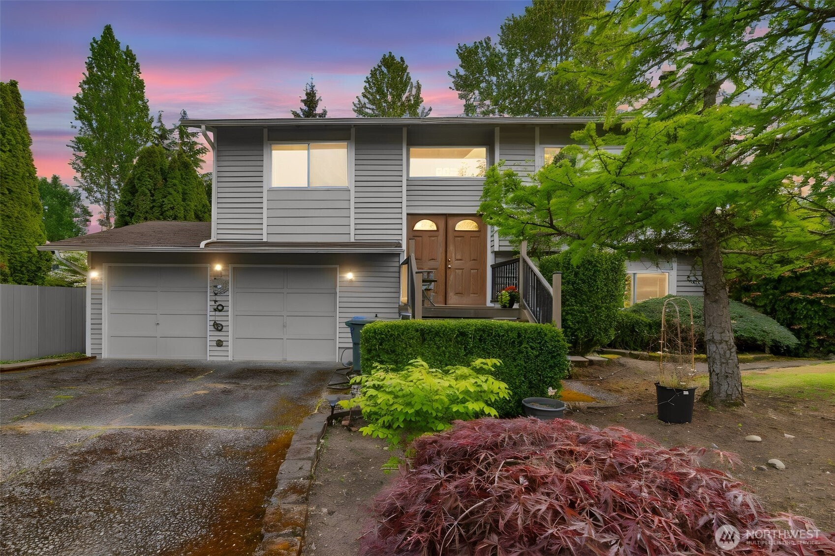 608 91st SW
