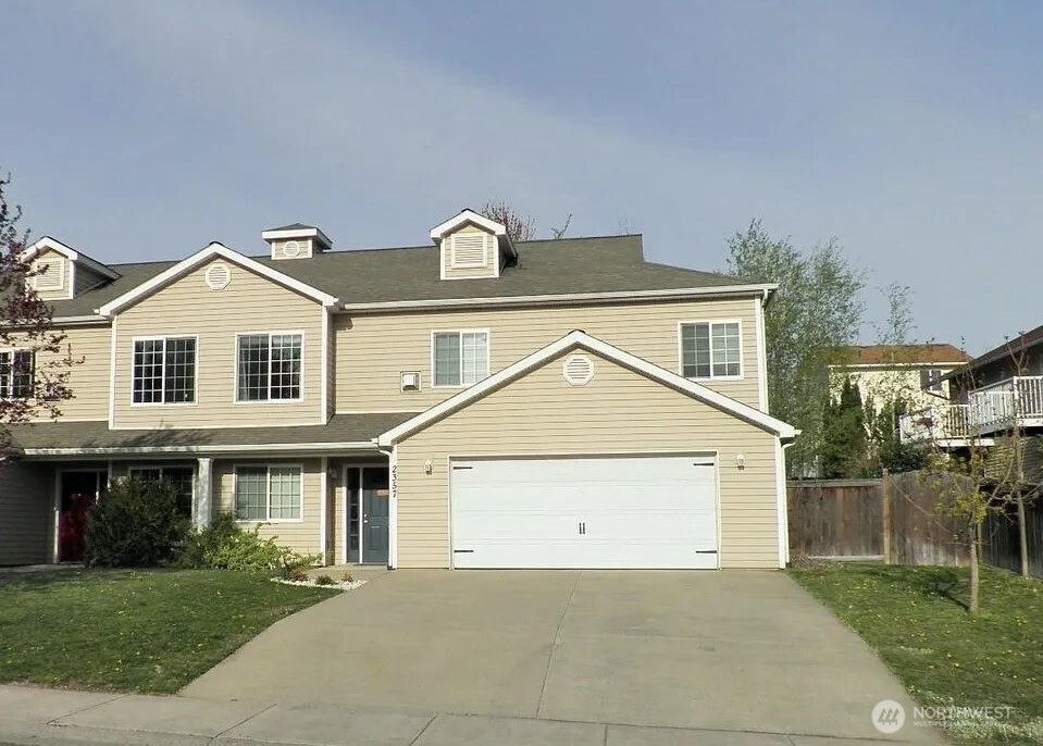 2357 NW Ridgeline Drive