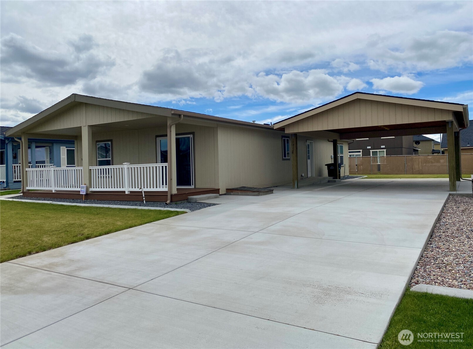 1701 E Burr Avenue Ct #51