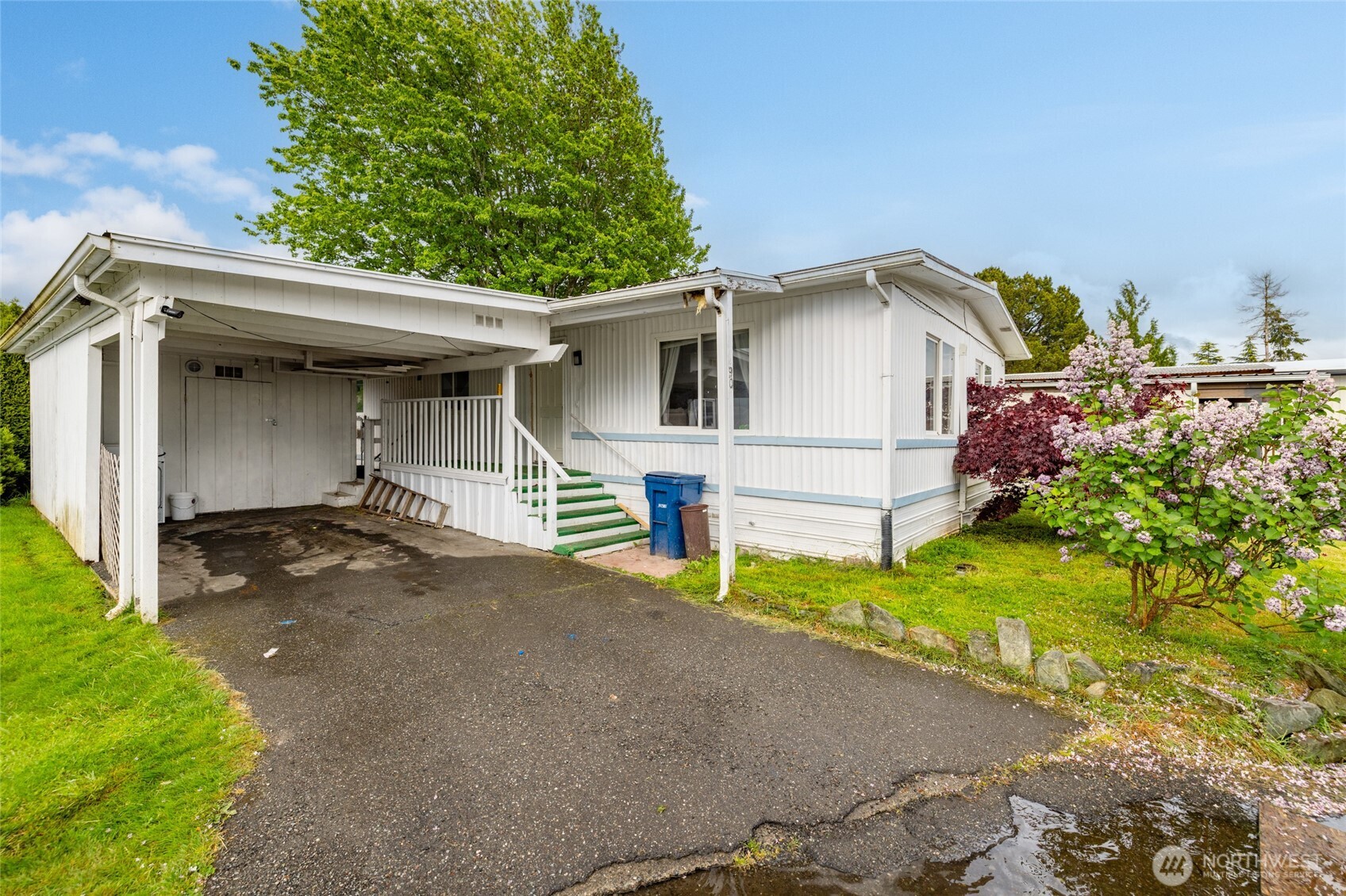 2600 E Division Street #90