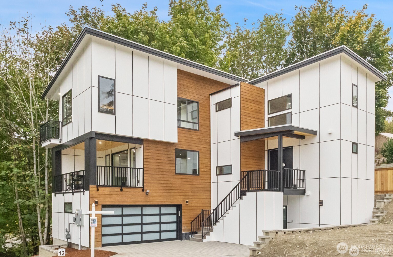 4413 NE 26th Place