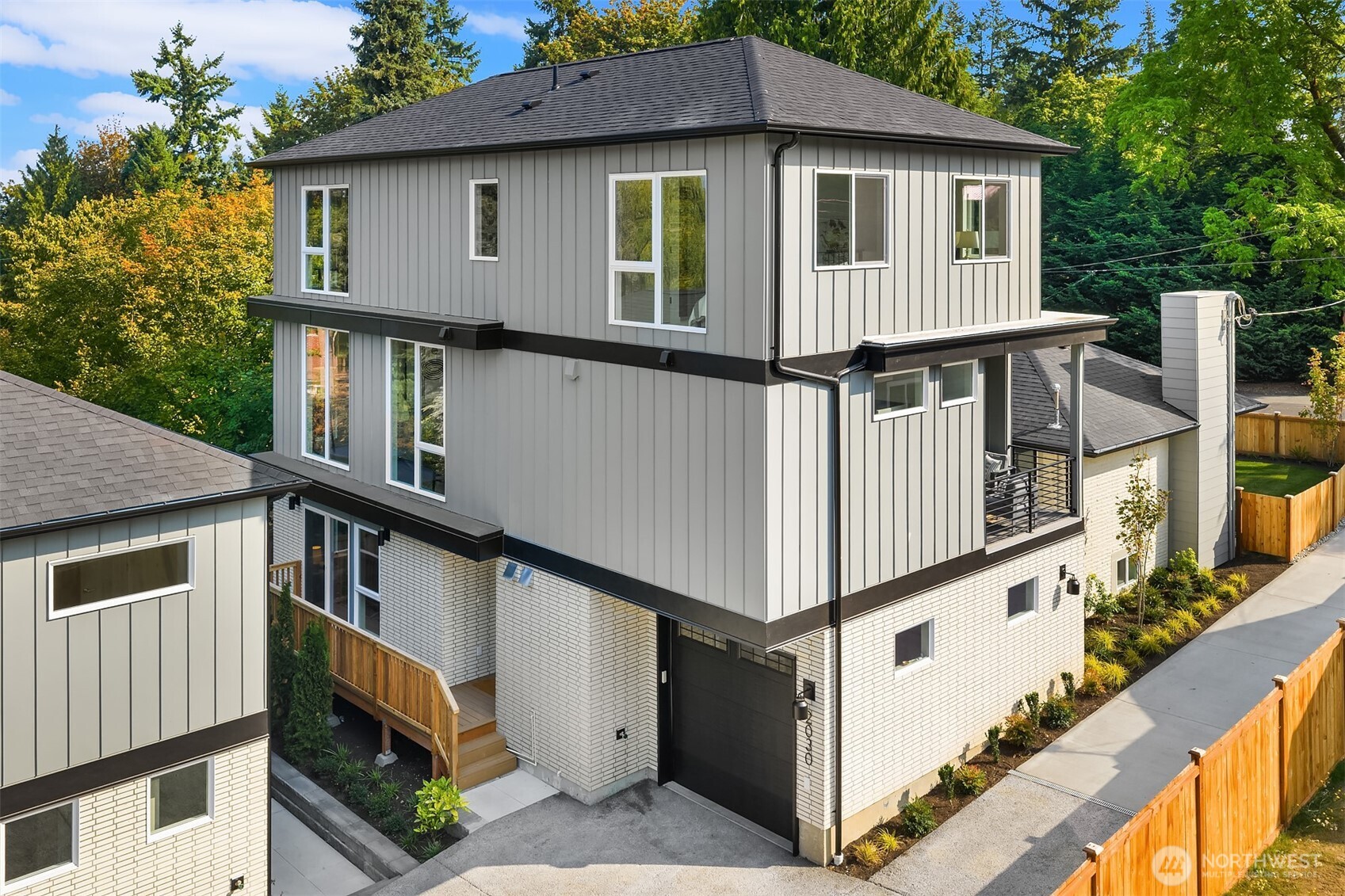 2030 NE 123rd Street