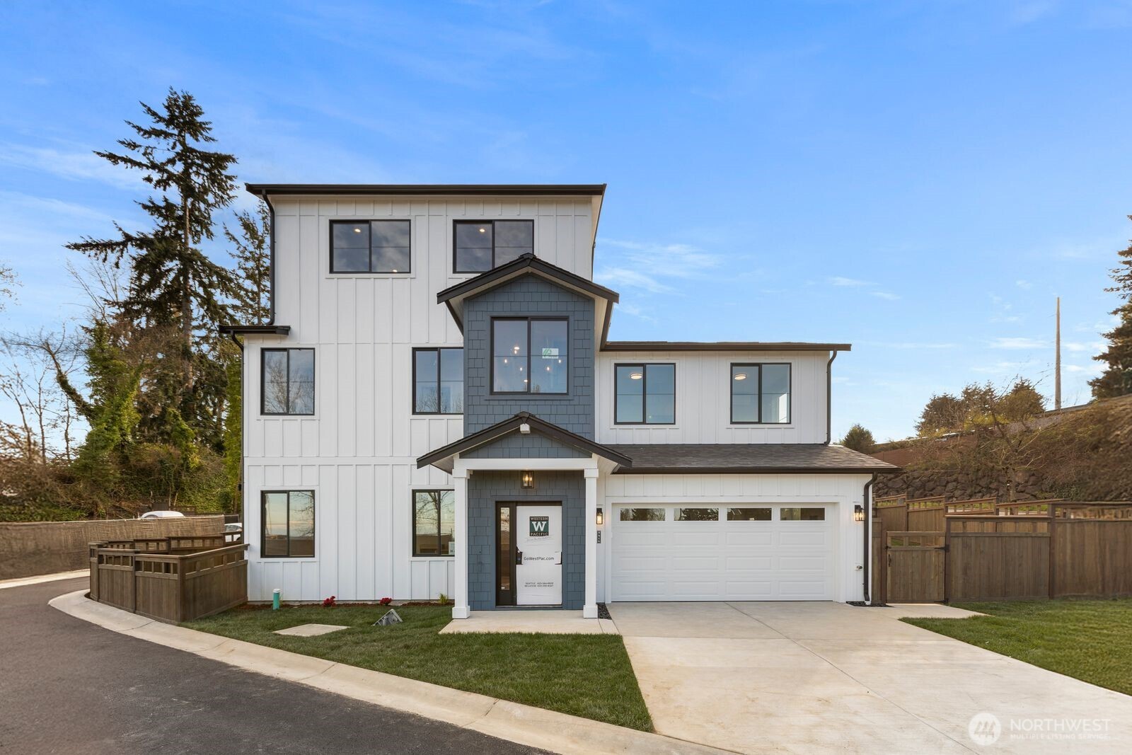 9416 Olson Place SW