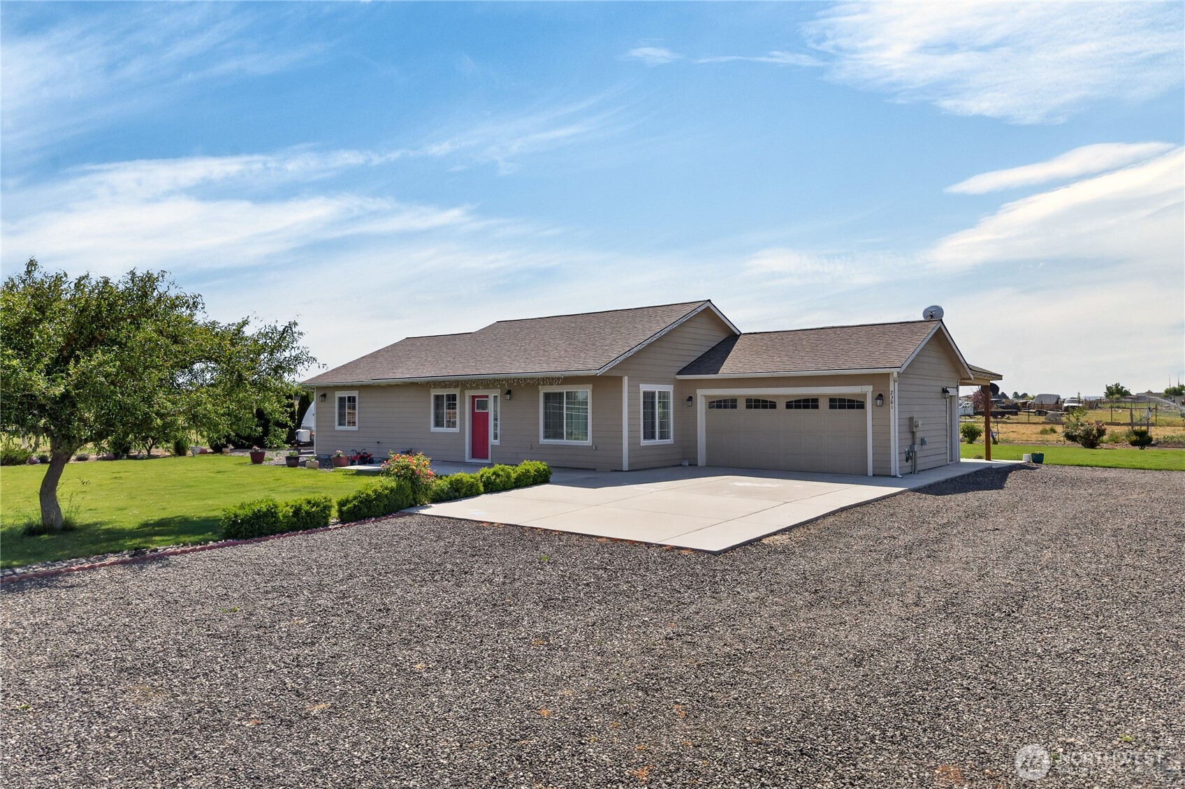 2381 W Dylan Lane
