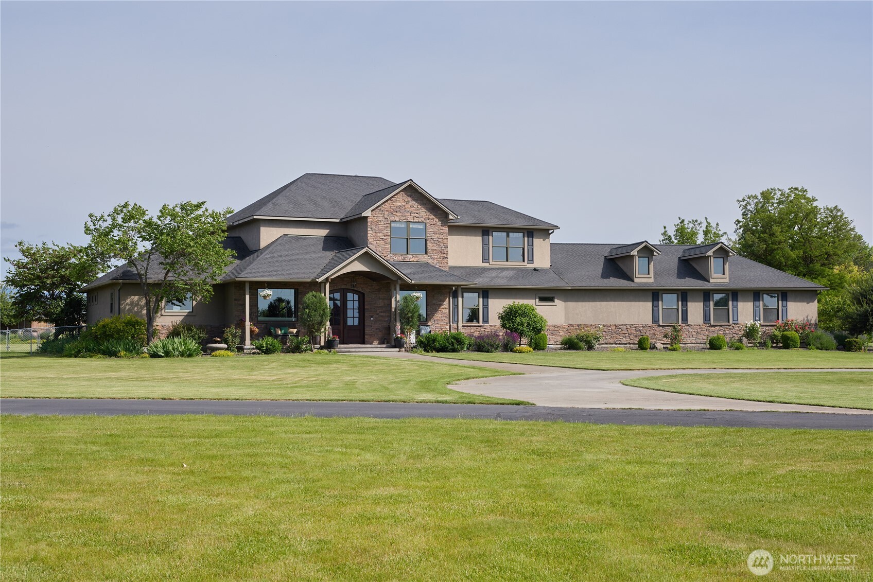 805 Betz Lane