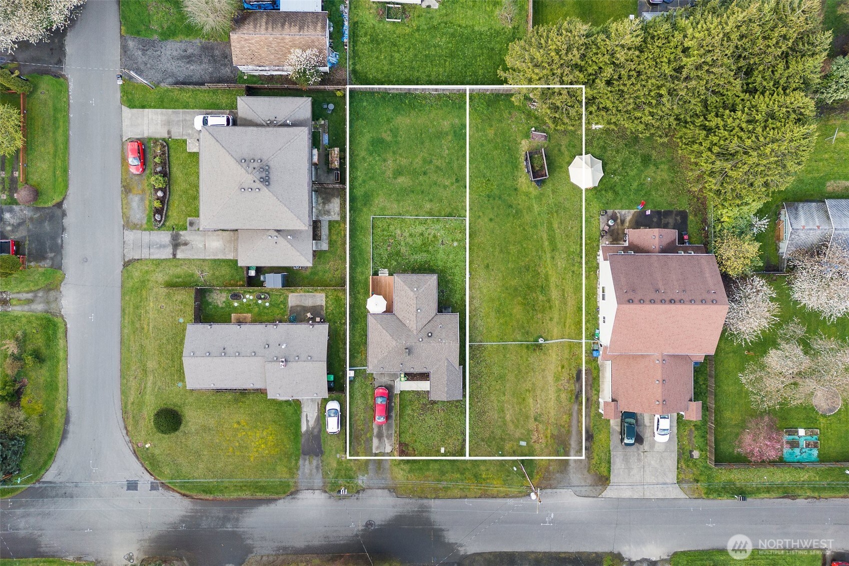 4808 4812 15th Avenue SE