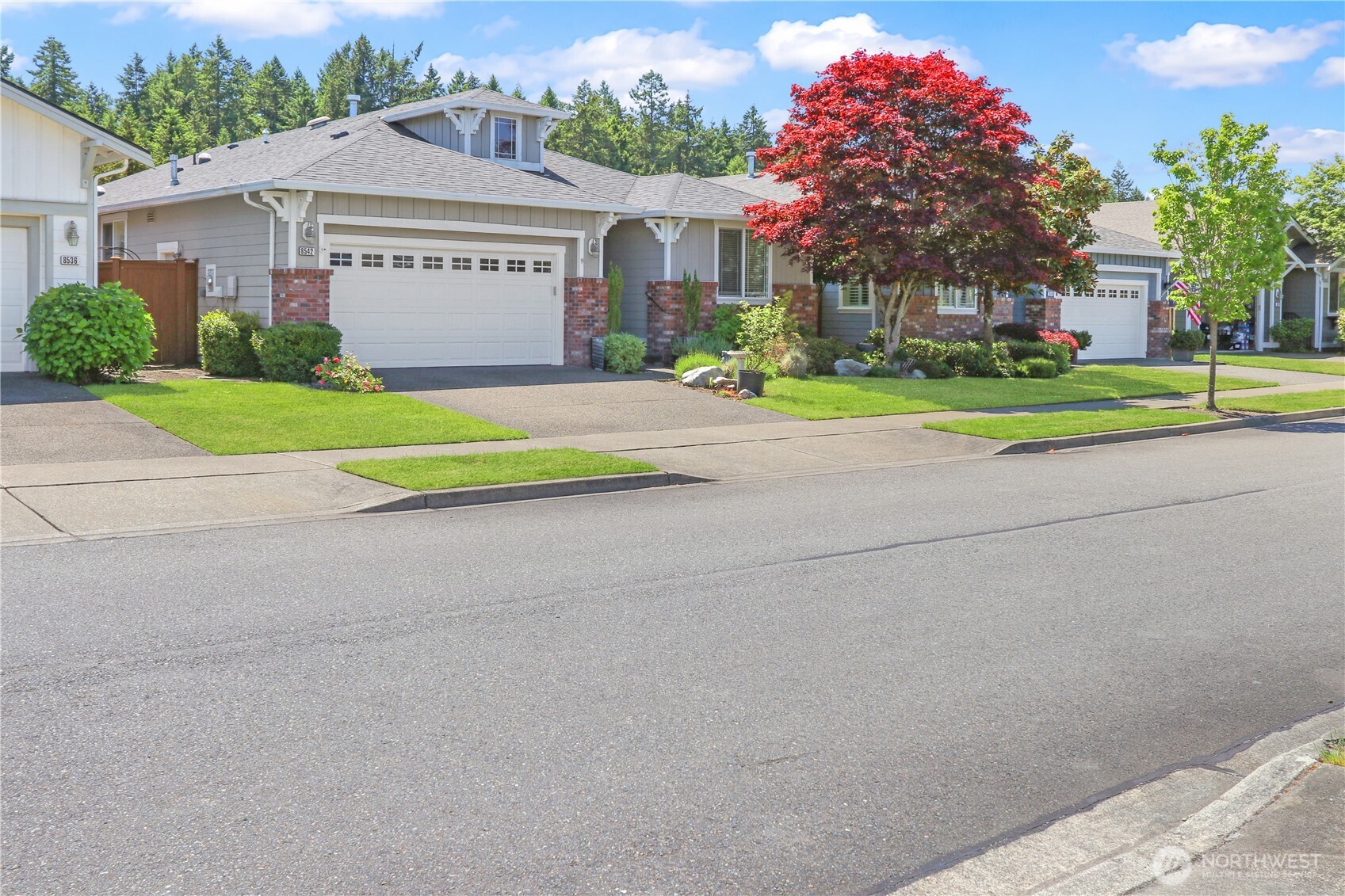 8542 Bainbridge Loop NE