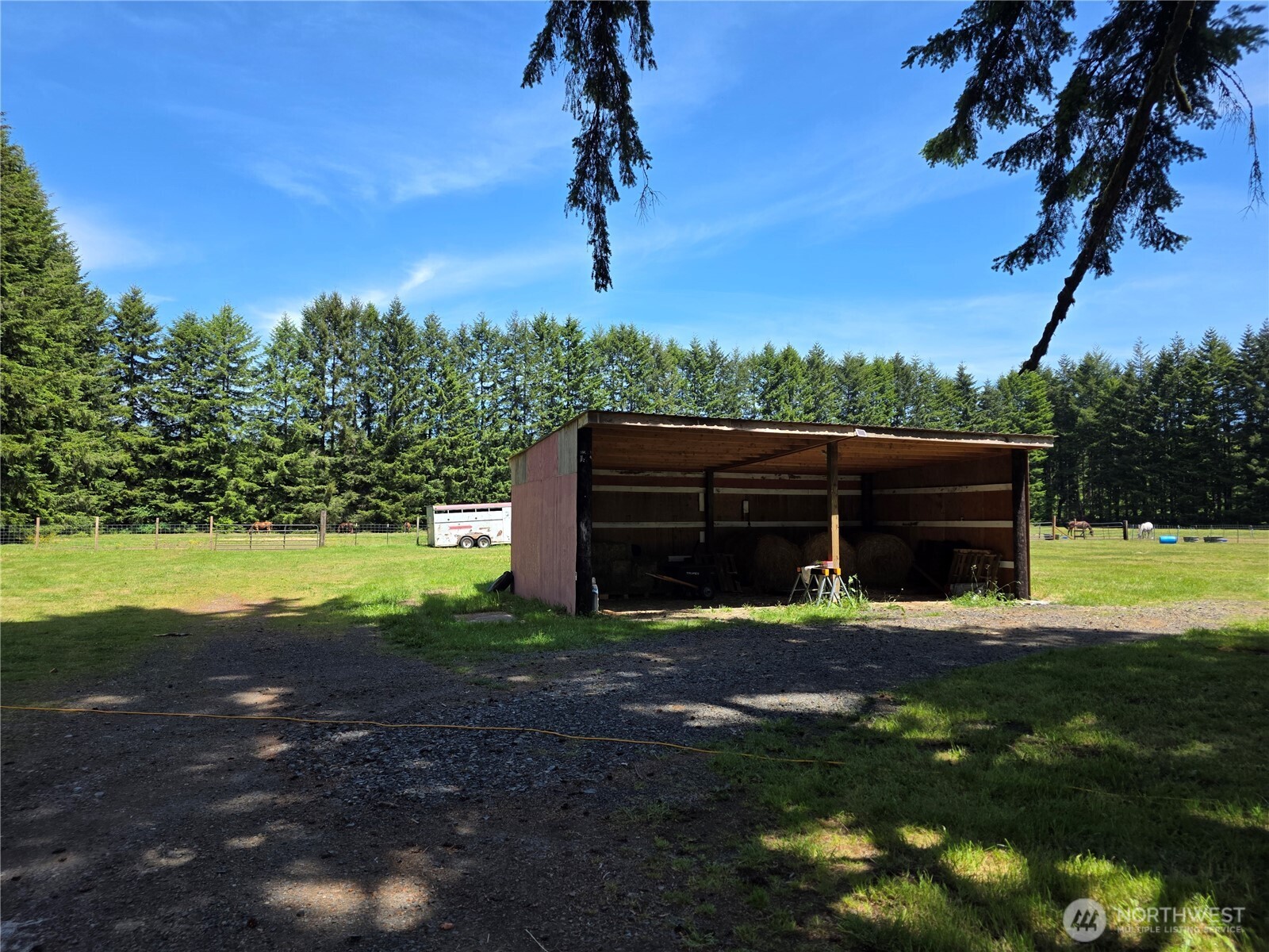 18 Newman Creek Rd