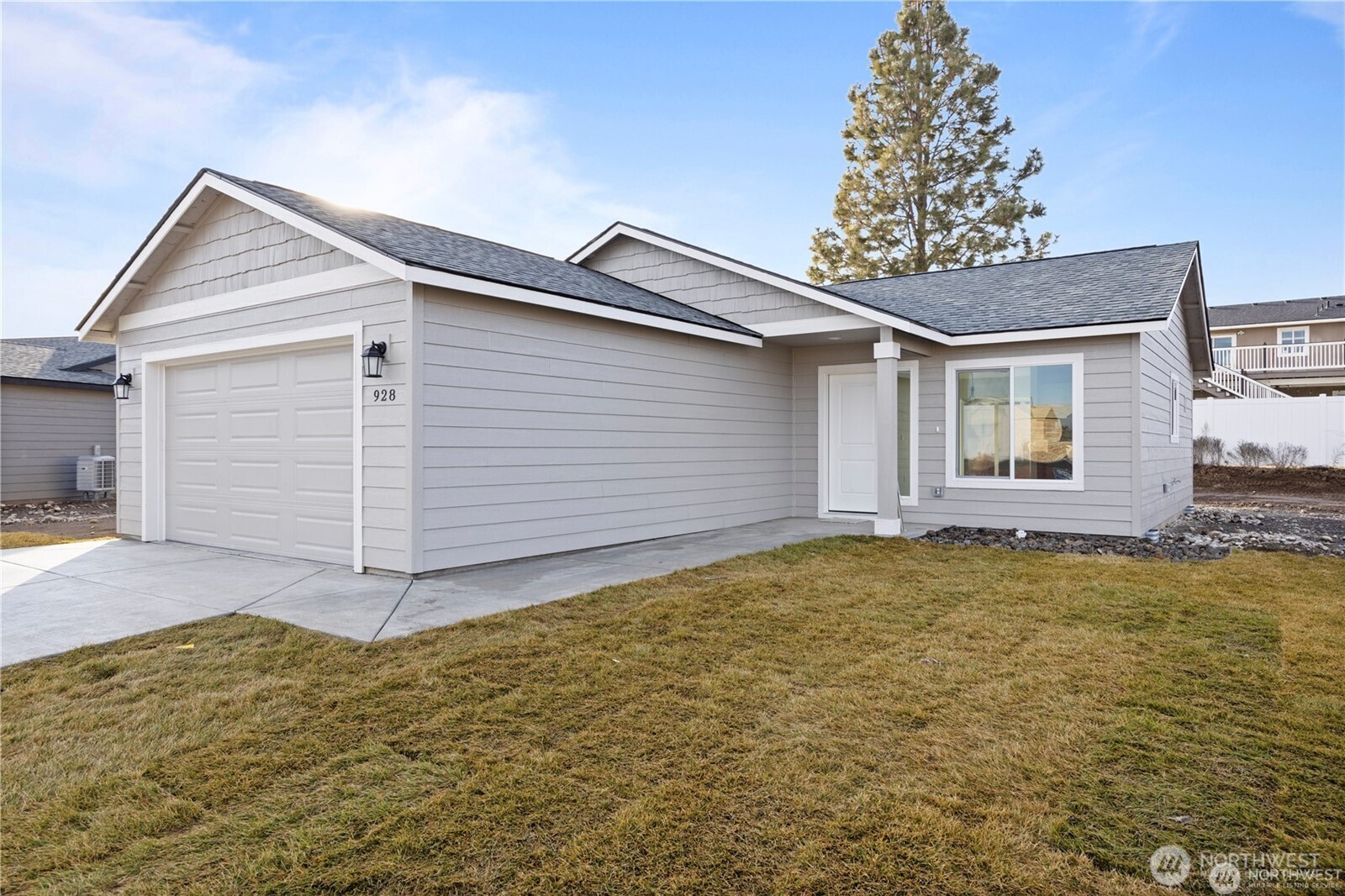904 La Vista Drive