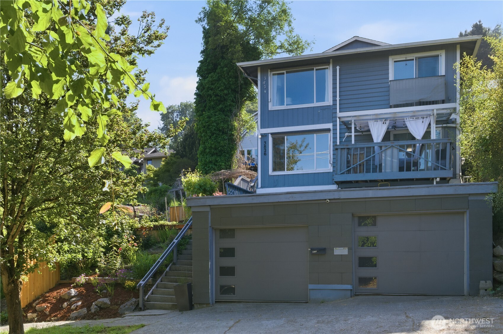 3824 23rd Avenue SW