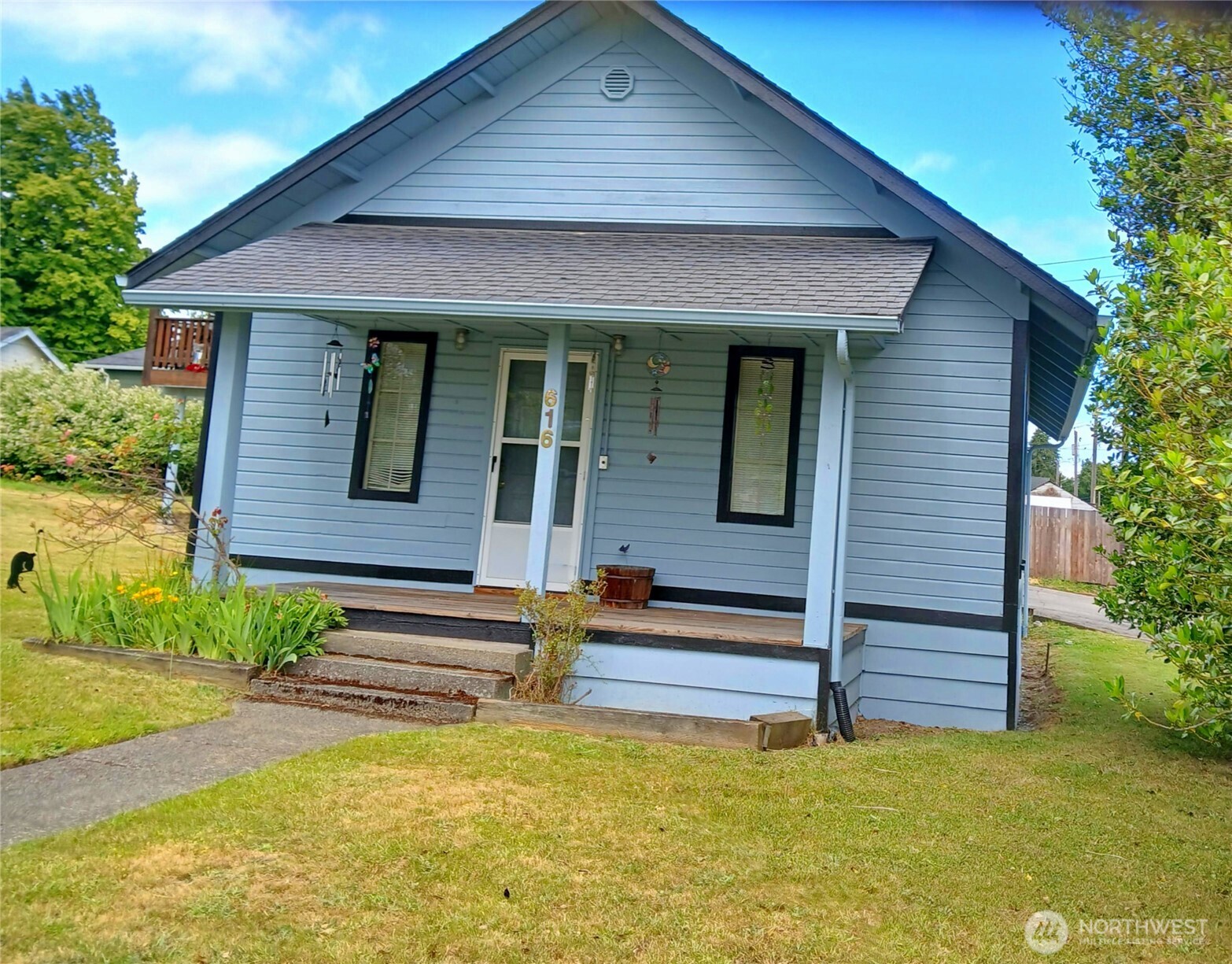 616 S Race Street