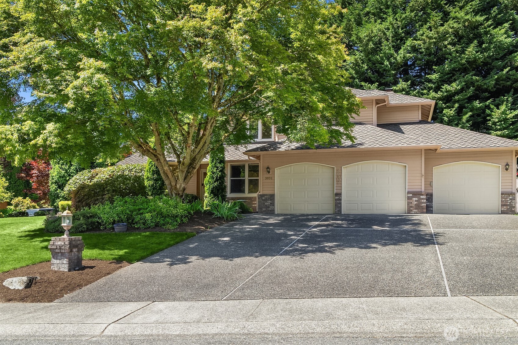 3031 235th Avenue SE