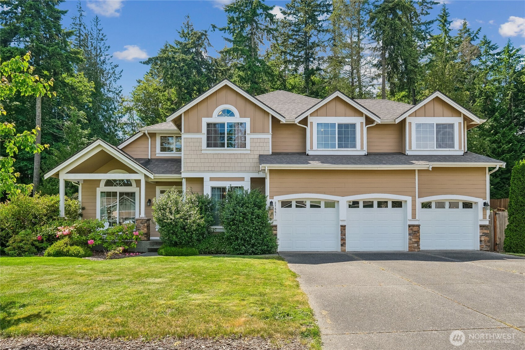 27661 Mcintosh Loop NE