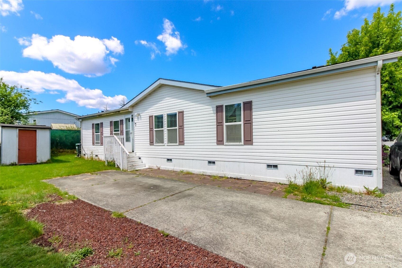 8216 19th Avenue E #10