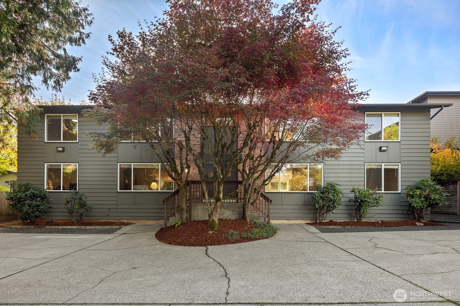 845 Kirkland Way