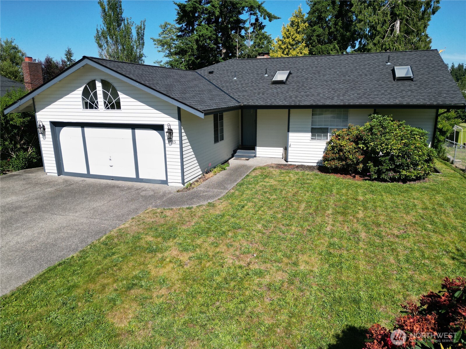 6015 Dexter Avenue #A/B