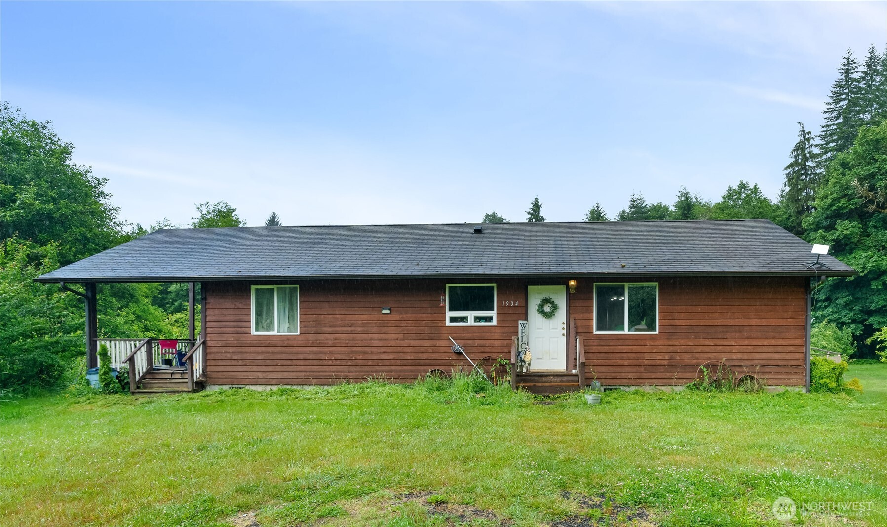 1904 North River Road