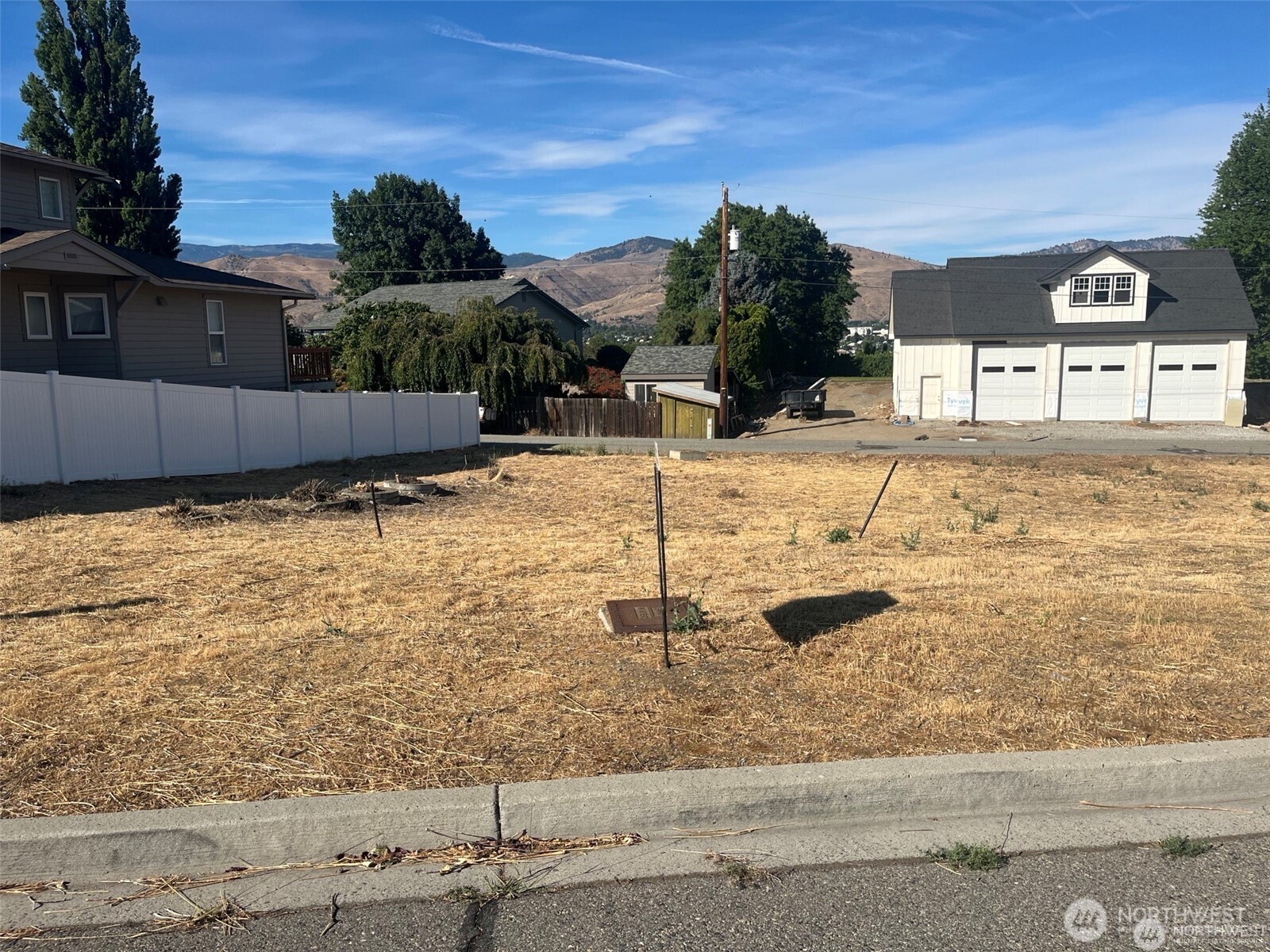1076 Corum Circle