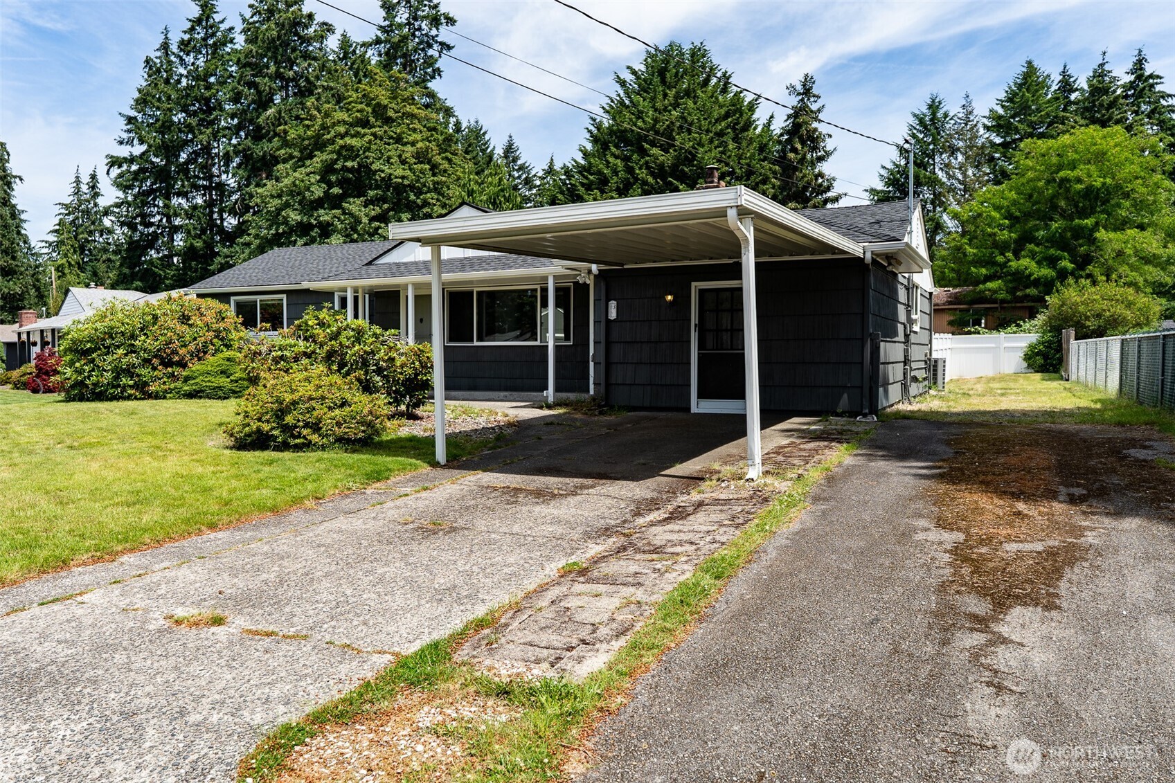 3 Fir Glen Drive SW