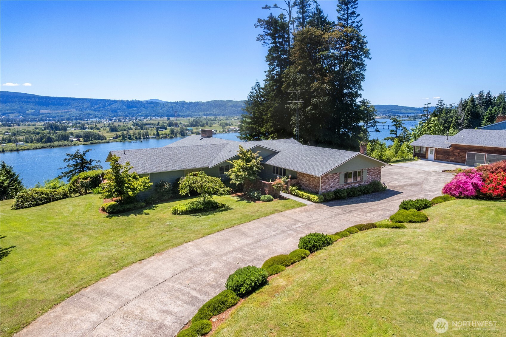18 Island View Lane