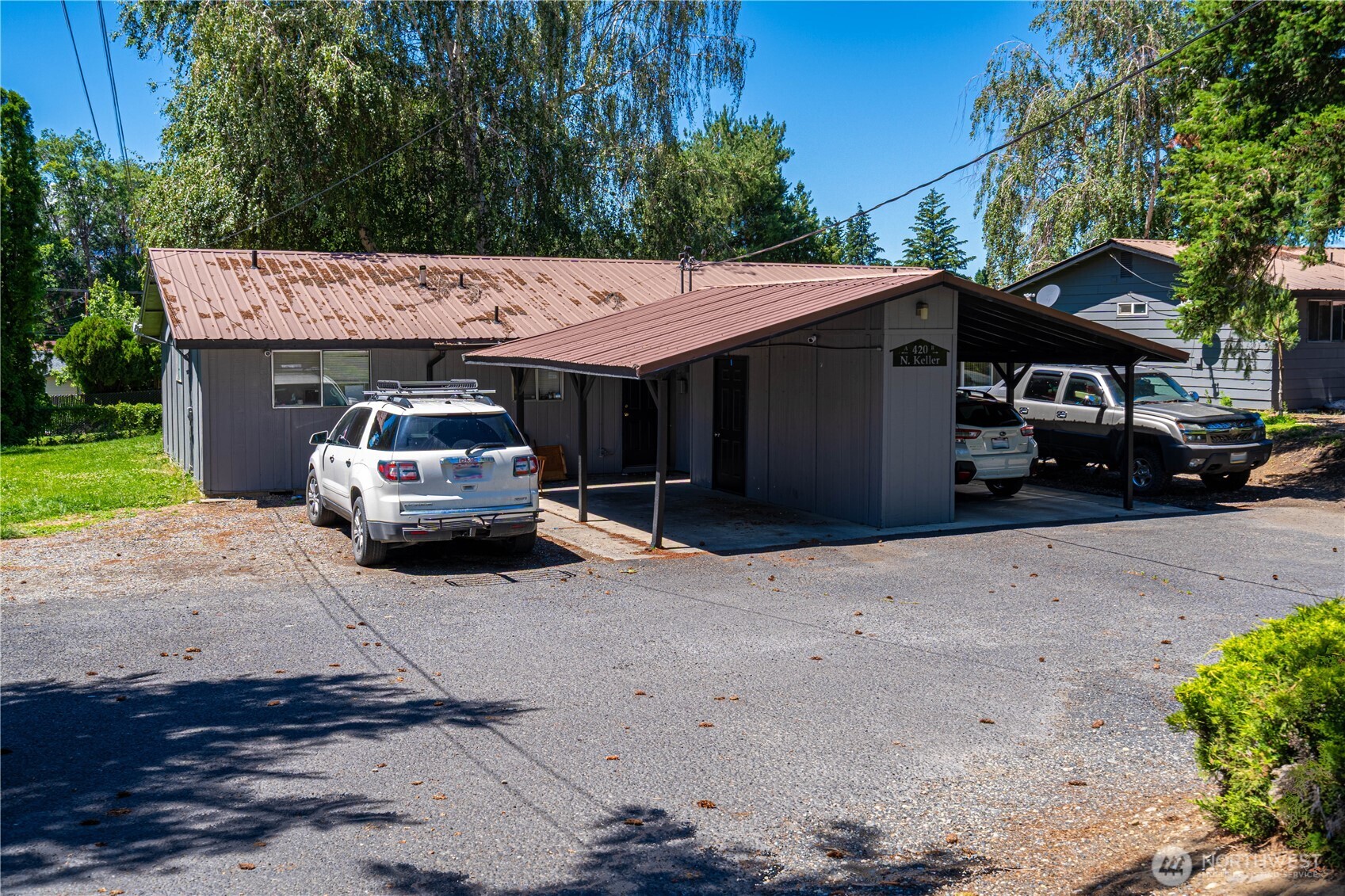 420 N Keller Avenue #A & B