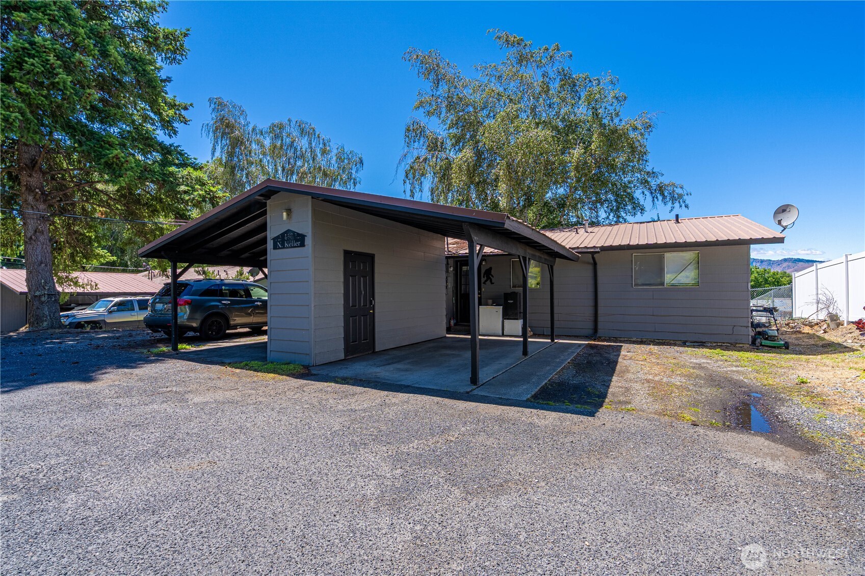 460 N Keller Avenue #A & B