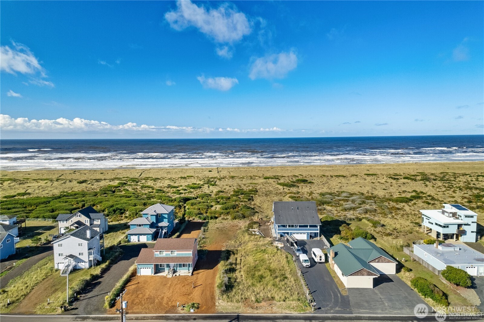 1075 OCEAN SHORES Boulevard SW