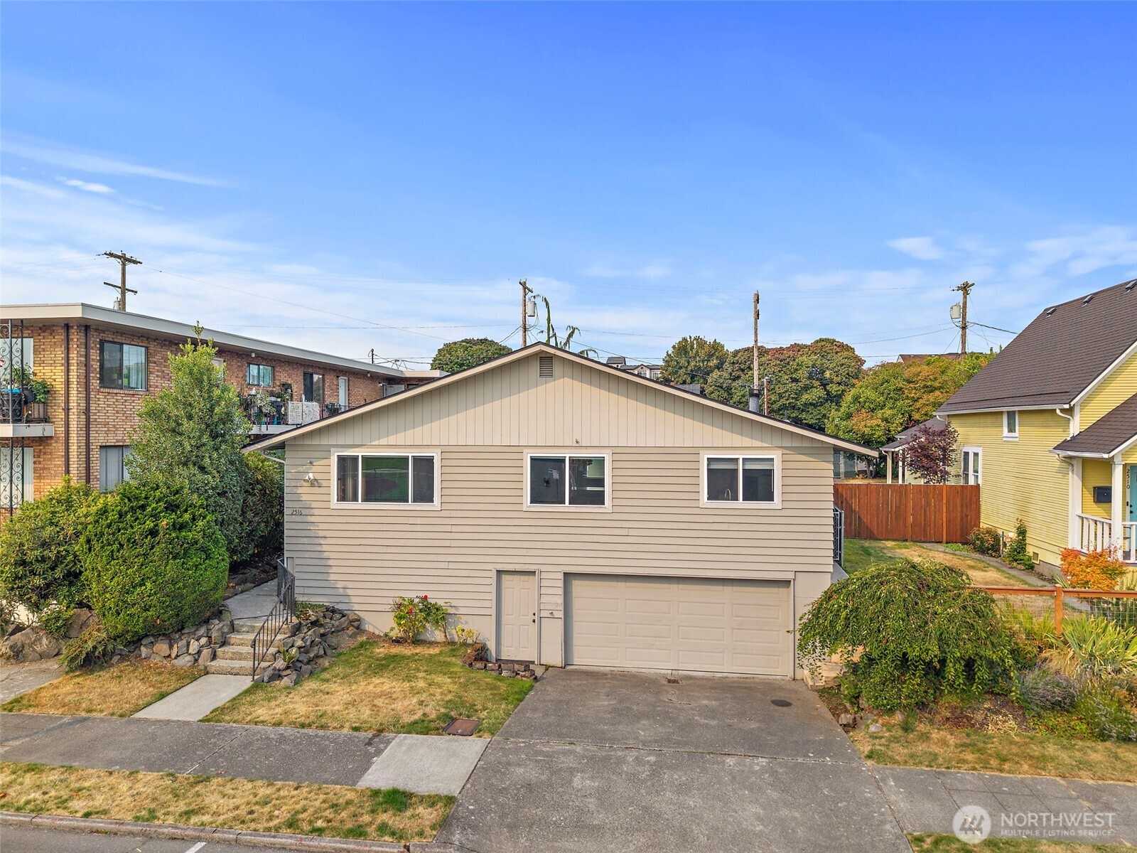 2516 Rockefeller Avenue #A