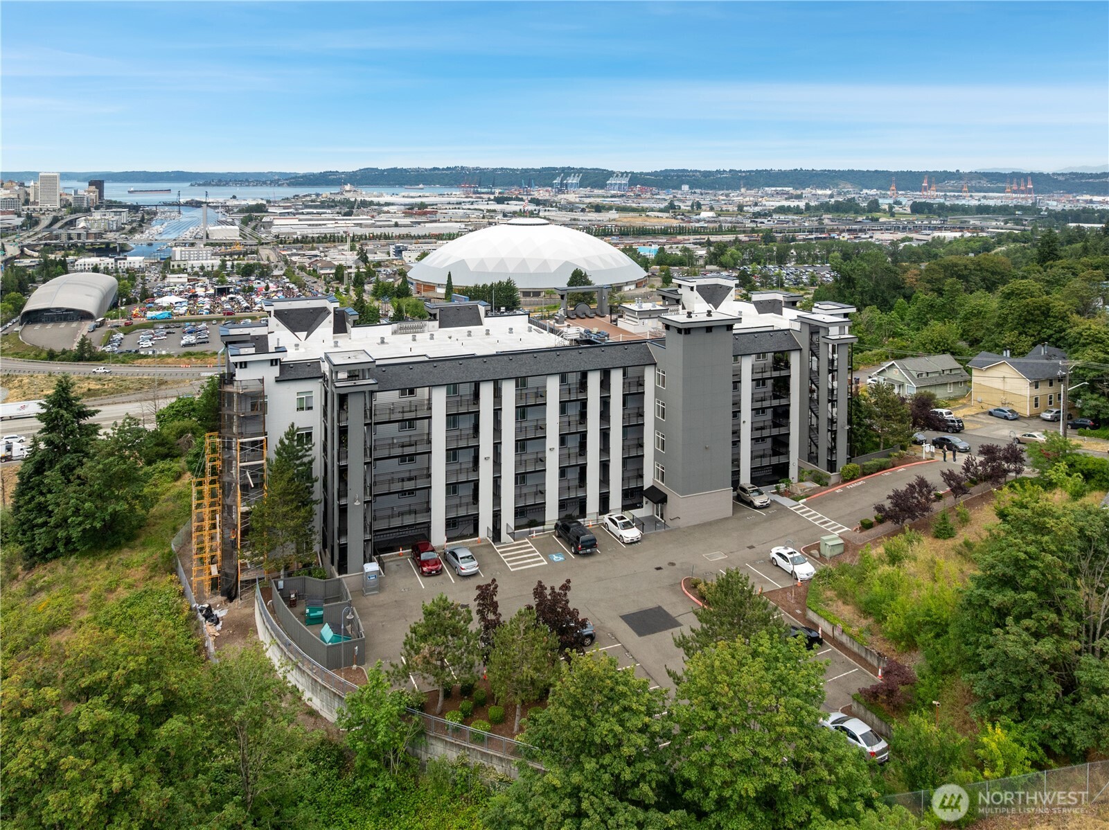 320 E 32nd Street #103