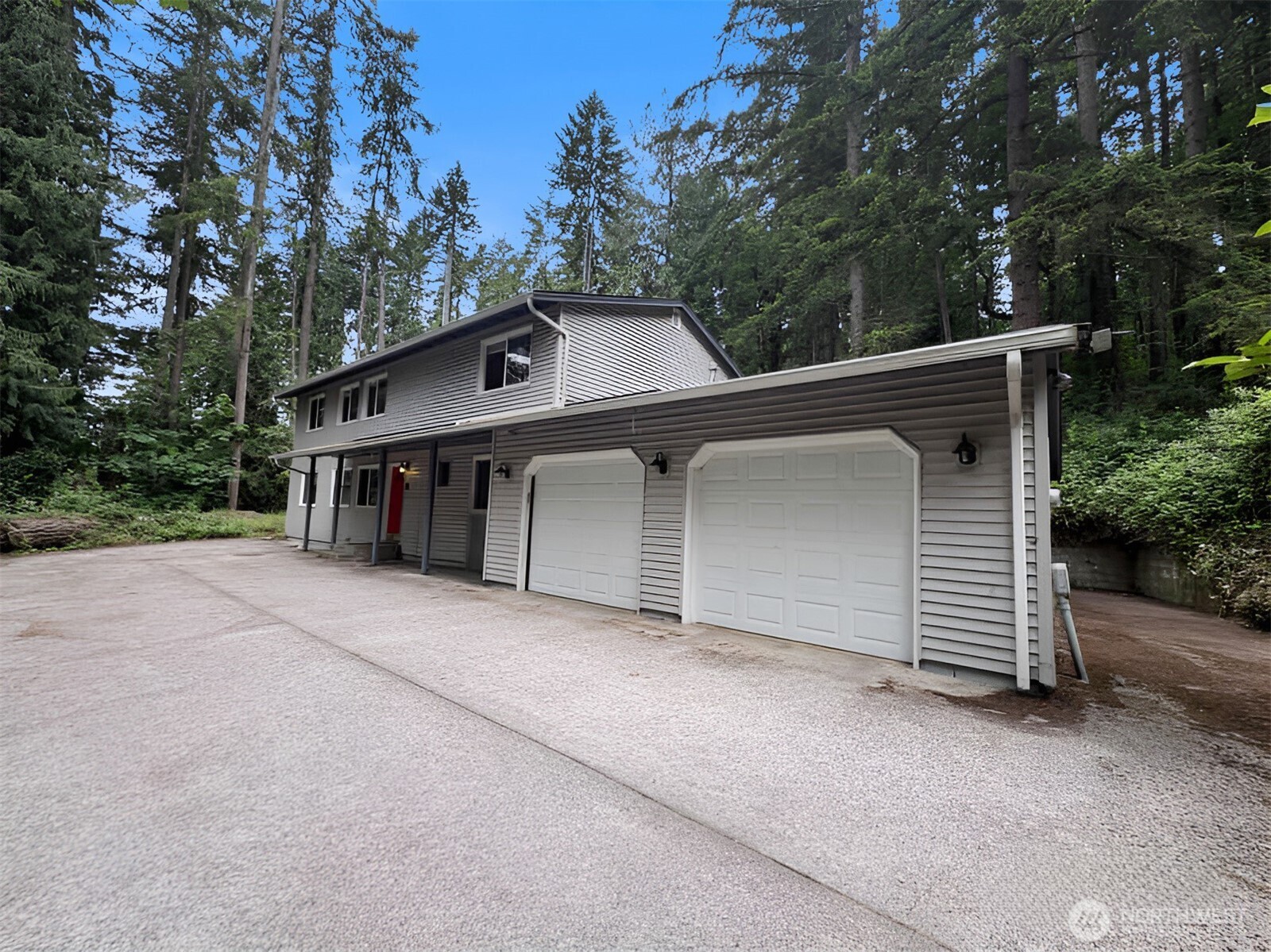 24404 SE Mirrormont Boulevard