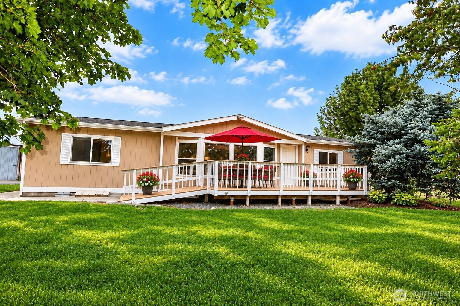 4828 Road 3.7 NE