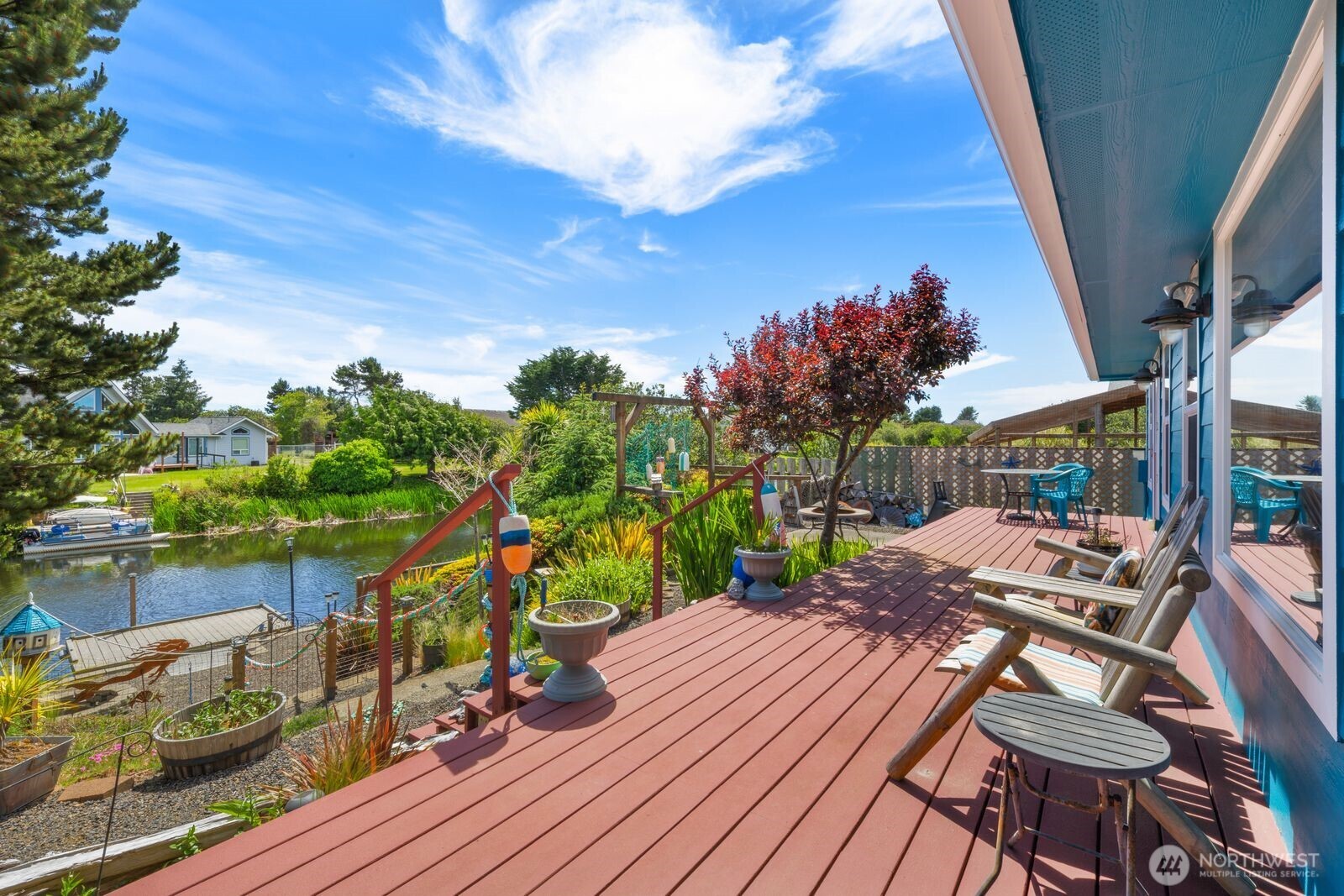 161 N Razor Clam Drive SW