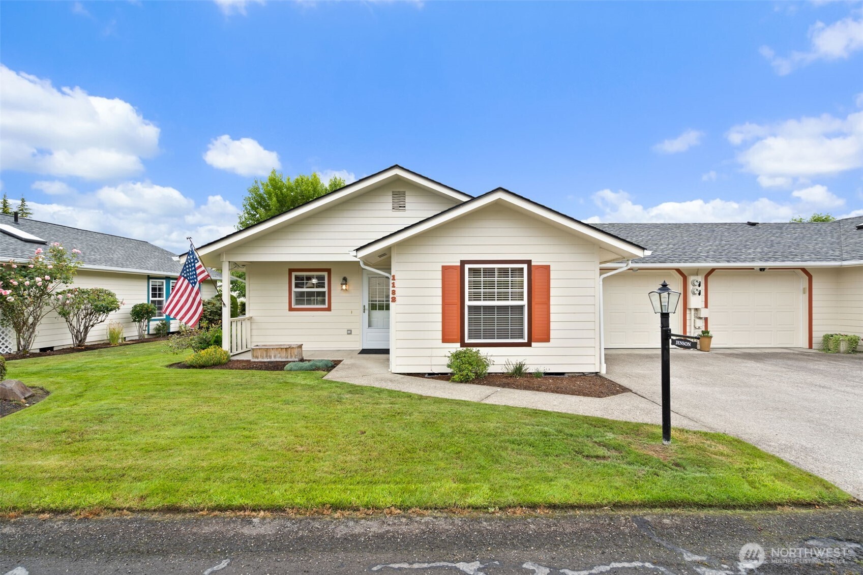 1182 Emerson Lane