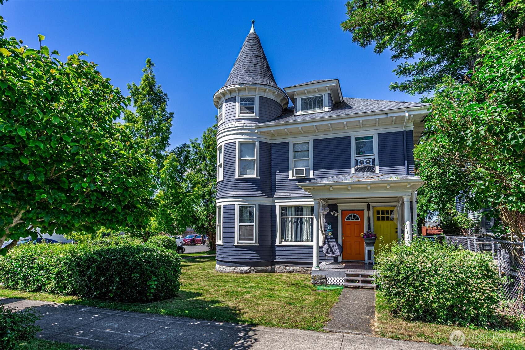 2152 S -54 J St Street