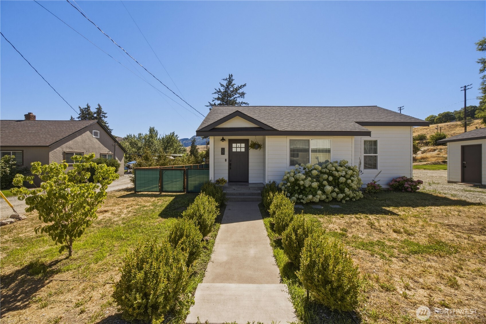 123 Chris Street