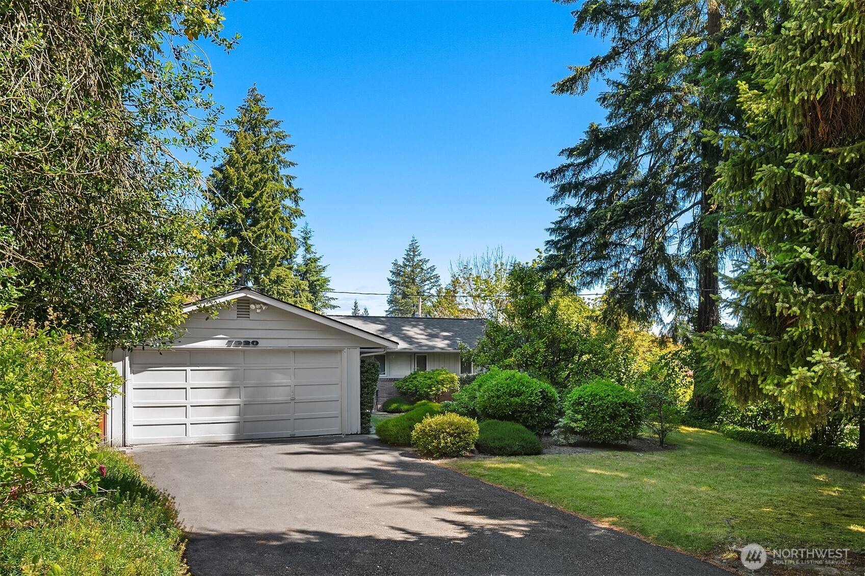 7920 NE 26th Street