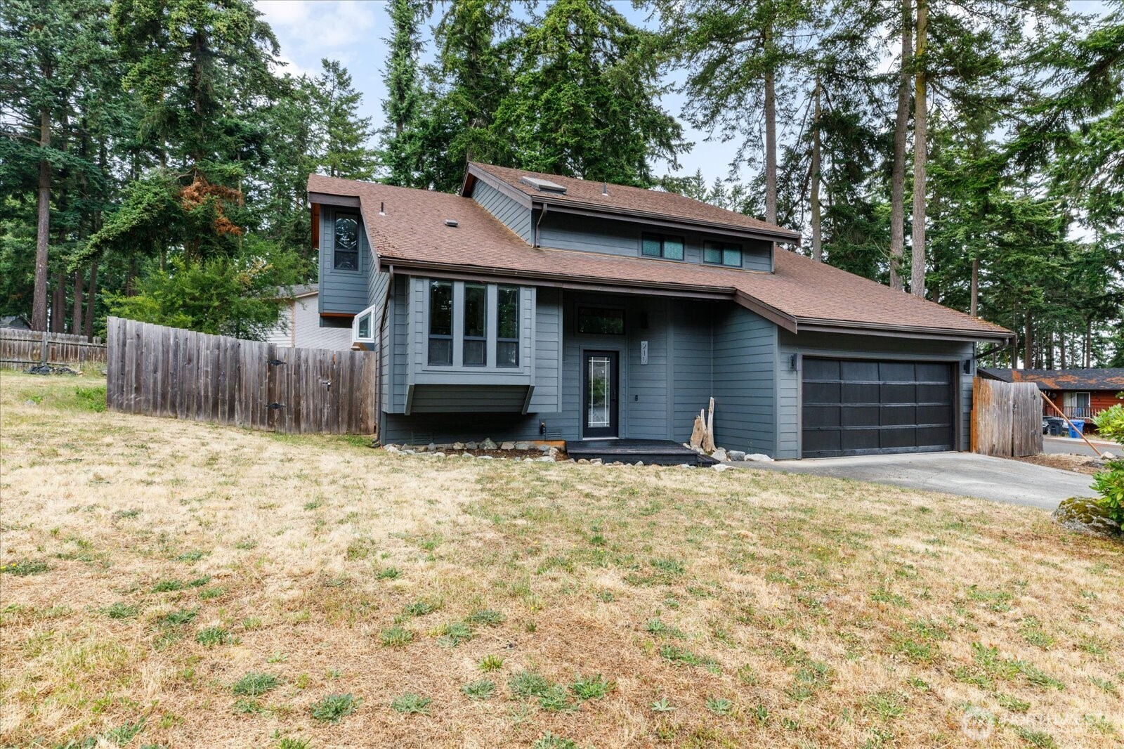 210 NW Calista Ct.