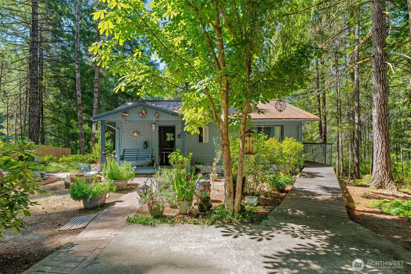 381 NE Tahuya Boulevard