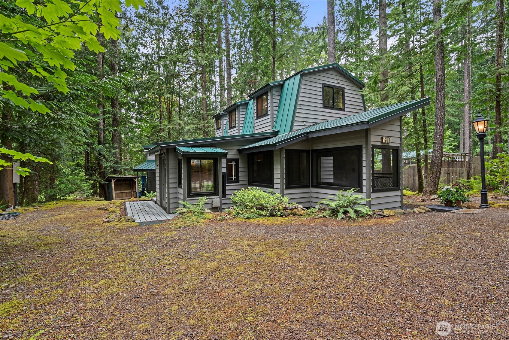 41 N Dow Place