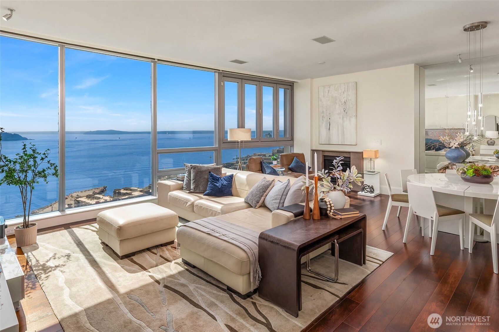 1521 2nd Avenue #1404
